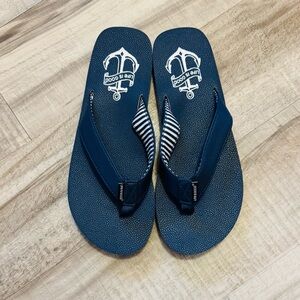 Men’s Life Is Good Flip Flops